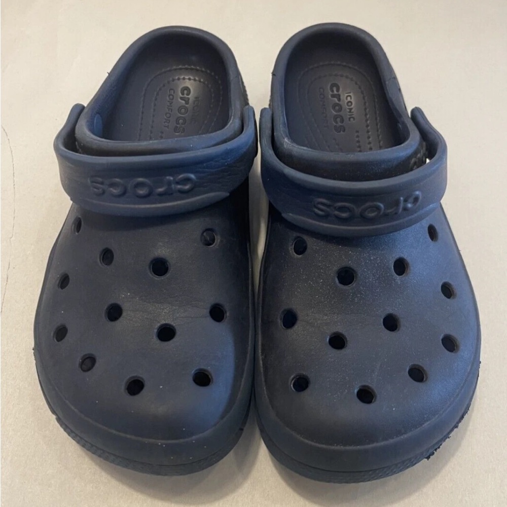 Crocs Classic Junior Unisex Navy Blue Clogs Slip On Youth Size J3